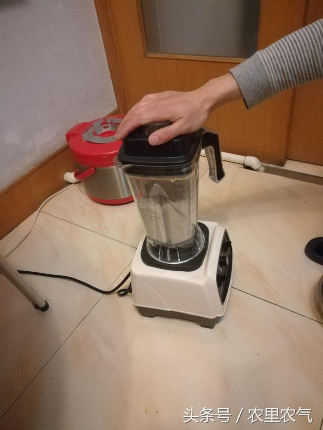 破碎机做薏米椰汁