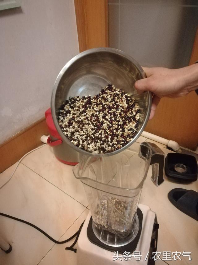 破碎机做薏米椰汁