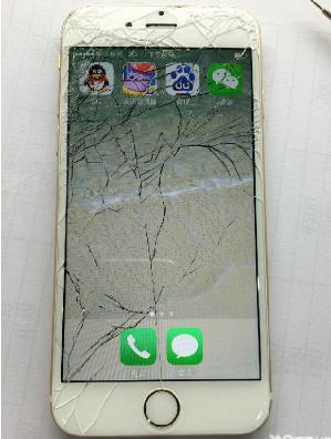 我们来分析一下手机屏幕的破碎程度和更换成本:明明几百十一块钱就能