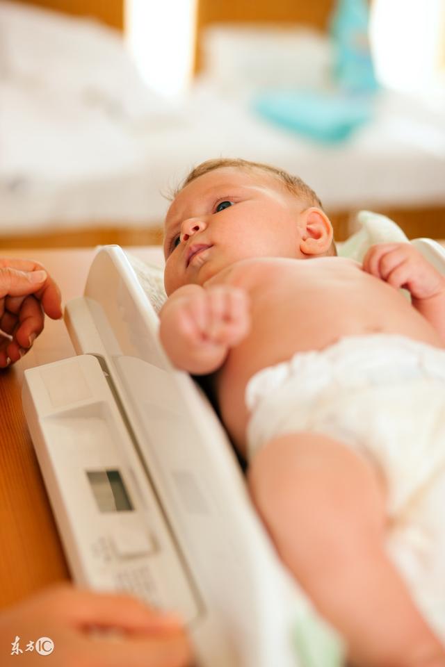 宝宝体重跟哪些因素相关，影响宝宝体重的因素都有什么宝宝体重怎样增加才算正常呢