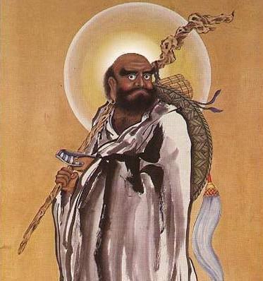 佛教高僧如何看待外星人，一印度和尚来到中国，声称自己活了200岁，还能当神仙