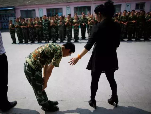 全封闭式特训学校比较好(青少年全封闭特训学校)(图18)