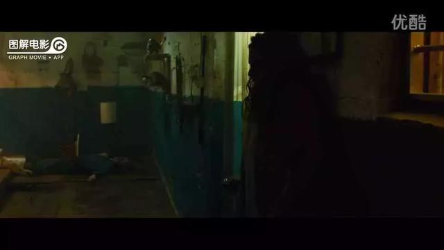 医生示范身体乳