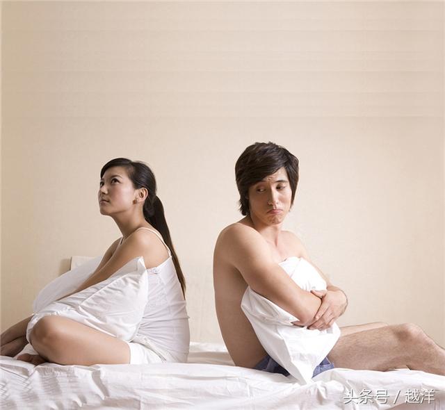 新婚夫妻经常吵架根源是什么（新婚夫妇吵架后）(21)