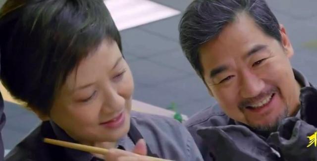 张国立的老婆:张国立的妻子——邓婕美照