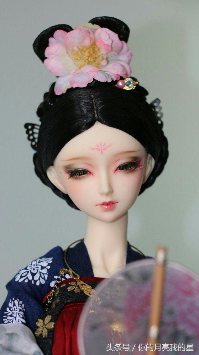 十二星座专属绝美古装娃娃,十二星座的古装纸娃娃