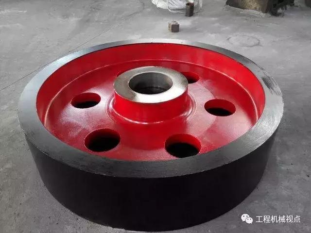 关于破碎机飞轮怎么压进去的信息