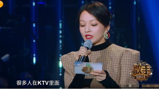 听到人家唱歌就起鸡皮疙瘩