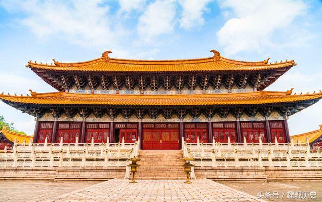 他的能力可中国皇帝前列，可惜生不逢时成亡国之君，气节远超崇祯