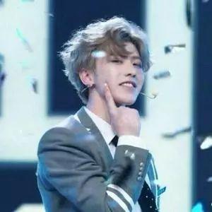 范丞丞和洪天明对比照天涯（范丞丞与洪天明对比照片）