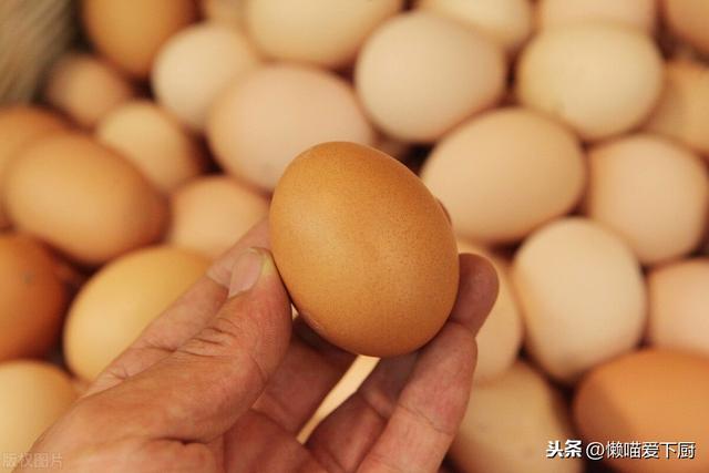 “松花蛋”是鸭蛋还是鸡蛋？和变蛋有啥不同？涨知识了