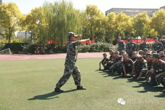 [皮卡丘收藏转发朋友圈]，军训结束可以加教官微信吗