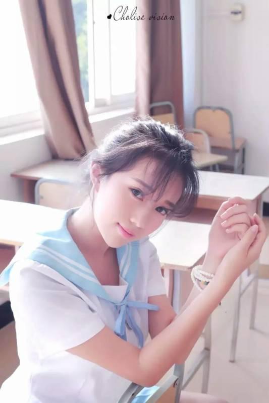 重庆网红排行榜女(重庆网红基地直播)