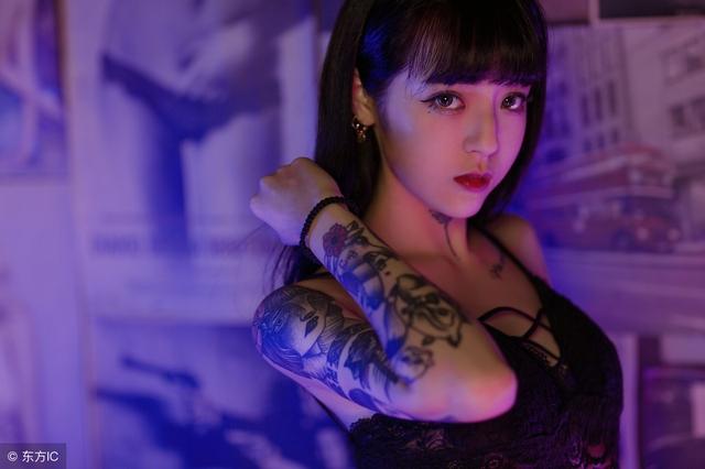 浅吻小说全文在线阅读（浅吻小说）