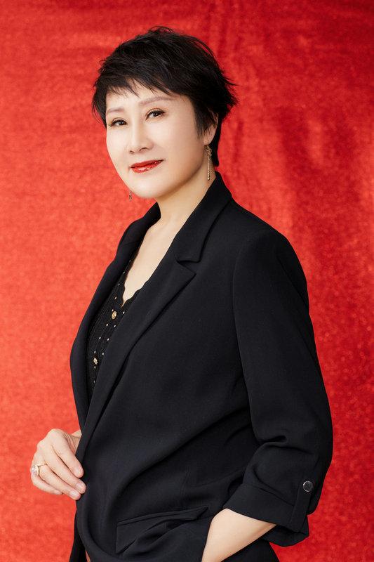 不会短道速滑的不是好演员？张凯丽的完美人生也曾险些留下污点