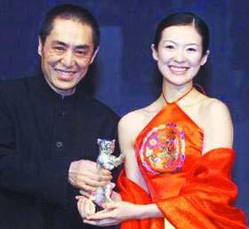 明明“廉颇老矣”，非要“尬演少女”的5大女星，羞不羞？