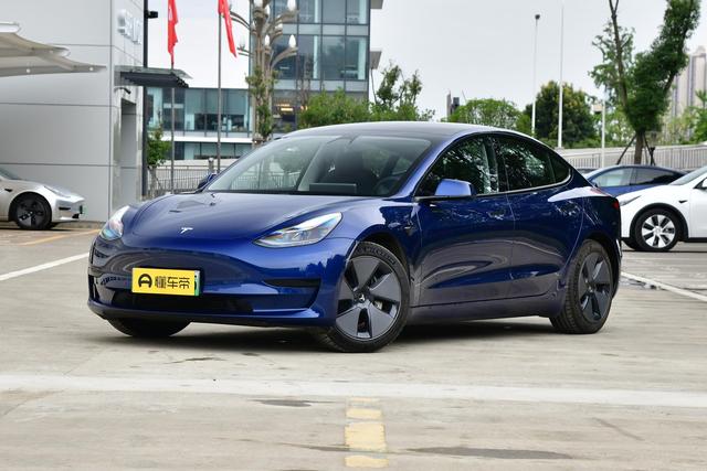 Model  3：造型简约，299马力，最大扭矩440Nm，动力更讨喜