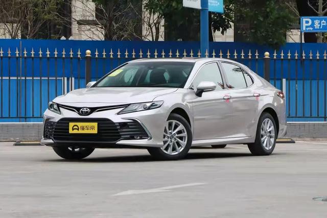 10月轿车销量出炉，轩逸被自主品牌反超？前十名自主品牌占据两款