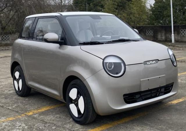 长安在新能源领域发力，糯玉米对标宏光MINI EV，表现如何