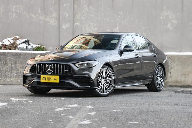 售价61.52万，2.0T+48V轻混，全新奔驰AMG C 43 4MATIC轿车上市