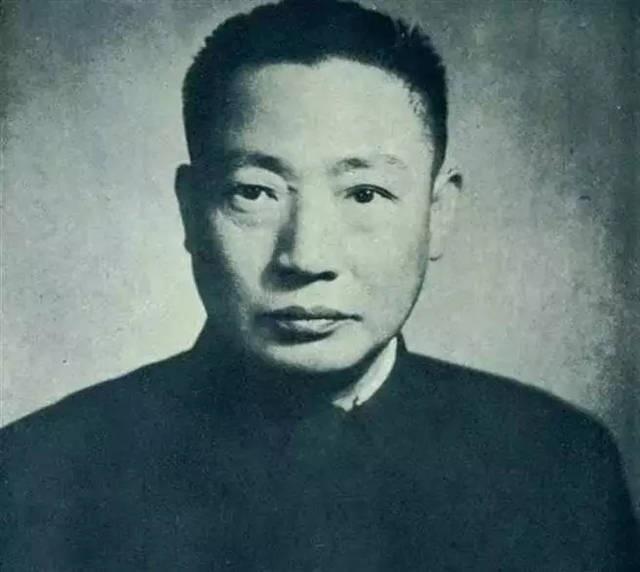 <strong></noscript><img class=j-lazy alt=陈毅上任上海市长，毛人凤两次暗杀行动不成，蒋介石：上王牌 src=https://www.sqgsz.com/wp-content/themes/justnews/themer/assets/images/lazy.png data-original=https://p3.toutiaoimg.com/large/pgc-image/003712d6325f4cfe9ae2b59136865240 alt=