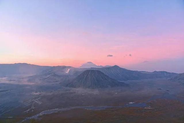 一起走進婆羅摩火山 熱點訊息網