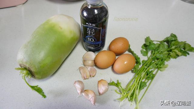 冬季降火的汤有哪些（去火暖胃的汤怎么做）