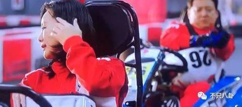 小欢喜刘静第一集开的车什么牌子（小欢喜中温柔的刘静阿姨）(86)