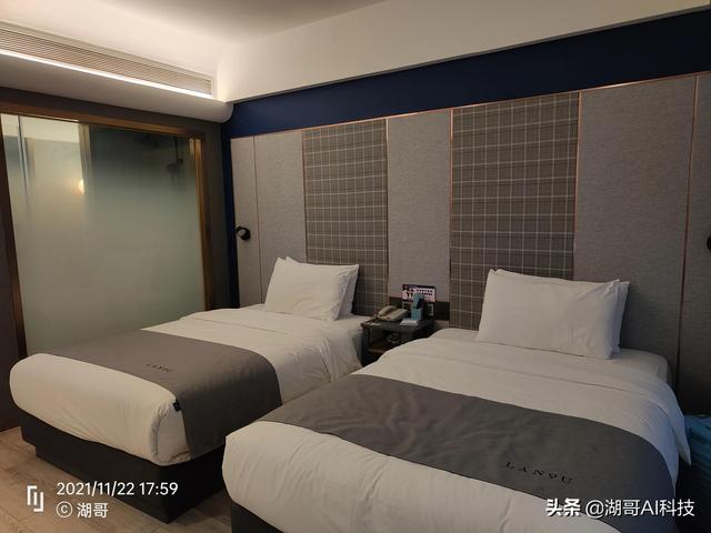 VIVO X70Pro+和OPPO reno6 pro+夜景拍照对比赏析「第2期」