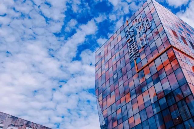 卓展工程顾问公司港资