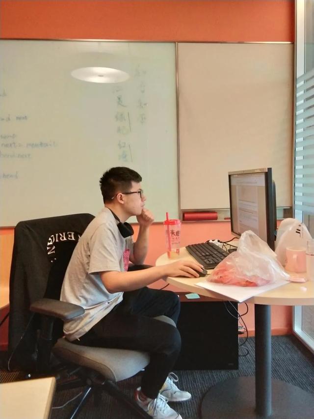 硬核！华为“天才少年”再刷屏，他们的科研能力究竟有多强？