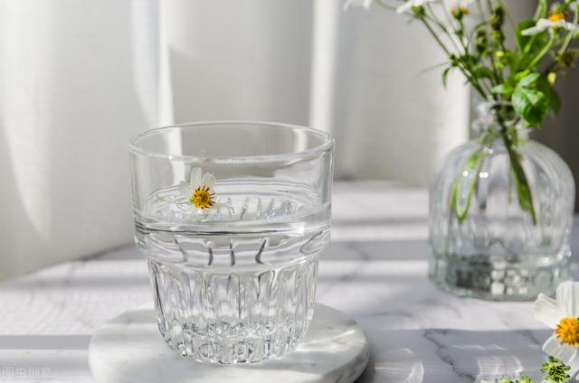 适合长期饮用的水有哪些？白开水、矿泉水、纯净水，你选对了吗