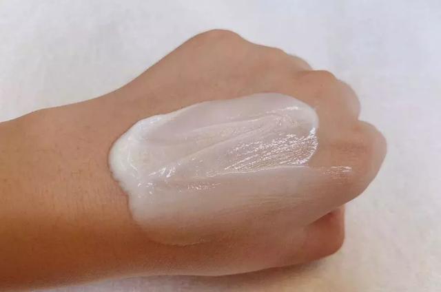 身体乳里有琥珀会很香吗 身体乳里有琥珀会很香吗