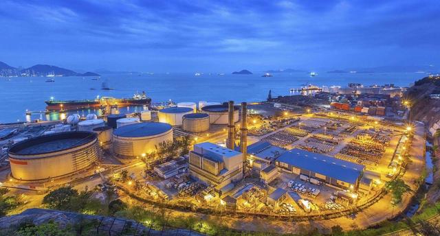 沙漠里的超级工程！总投资70亿，中国在沙漠建“地下粮仓”