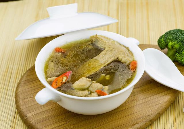 「捕捉你的味蕾」生病就只吃白粥、喝鸡汤？建议你涮火锅哦