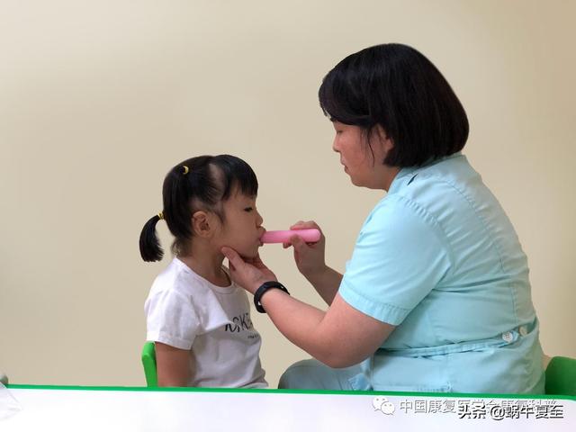 几个常用的口肌训练方法你用对了吗？