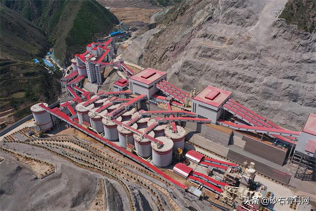 中国移动20吨制砂机