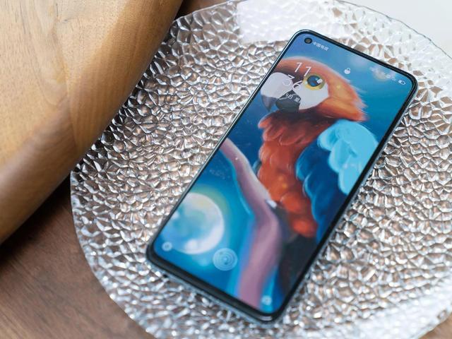 OPPO再出高颜值性能神机