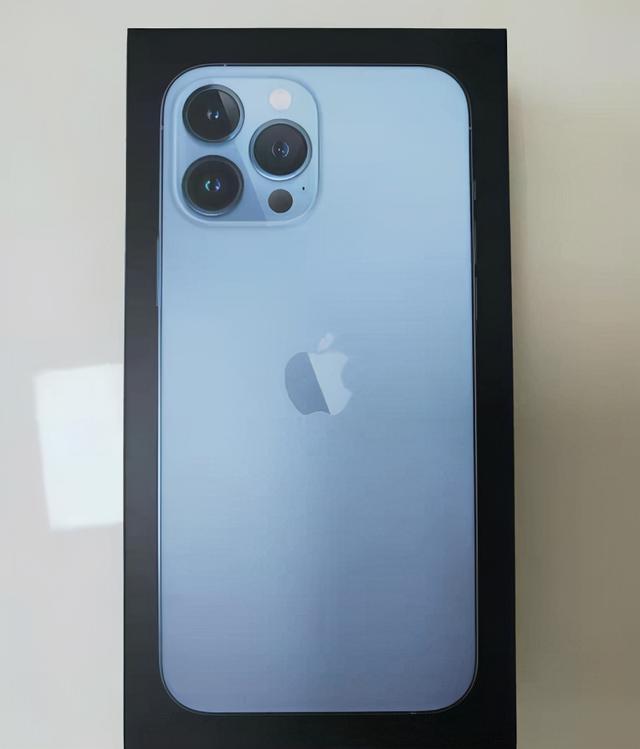 足足等了一个月！官网买的iPhone13Pro  Max终于到了