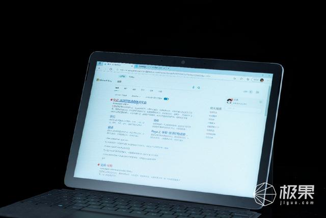 微软Surface Go3体验：性能提升60%！既能生产力，还能打游戏