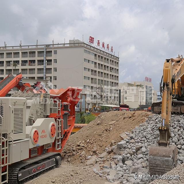 废换向器破碎机