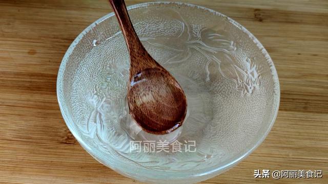 早起喝温开水，可很多人却一直喝错水，我也才知道，看完长知识了