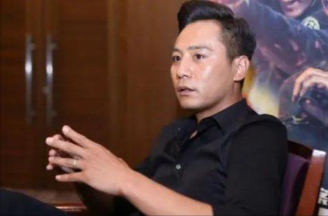 谢娜分手:谢娜和刘烨相恋6年后提出分手，一次偶遇让谢娜险些失控