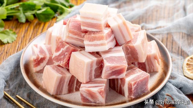 用壇子做的老川菜你見過吃過嗎？今天3步教會你怎樣做壇子肉