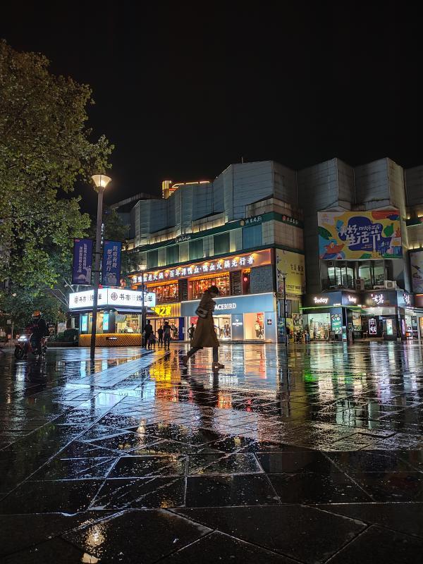 1500元价位最值得买的手机，是realme Q3s