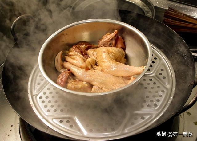 清蒸鸡的做法 清蒸鸡的做法（正宗清蒸鸡） 美食