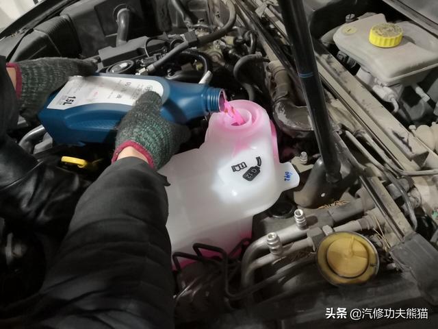 022款奥迪a6l还烧机油吗(2022款奥迪还烧机油吗)"