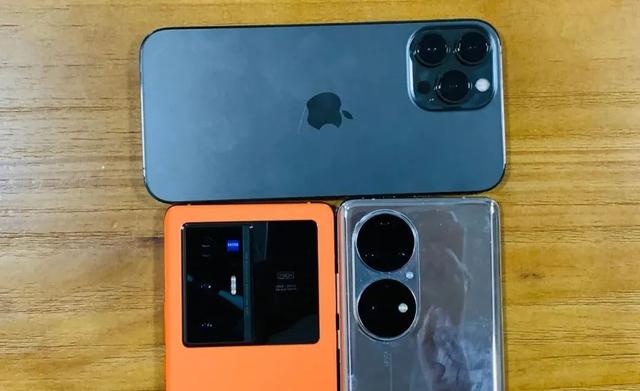 谁是最好用的拍照手机？iPhone 13 Pro/华为P50 Pro/vivo X70 Pro+测评-第3张图片-9158手机教程网
