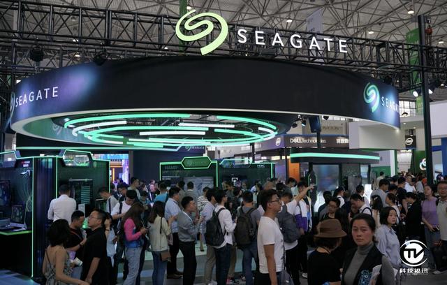 增速全球第一，担心华为存储发展太快，美芯逼迫希捷断供华为硬盘