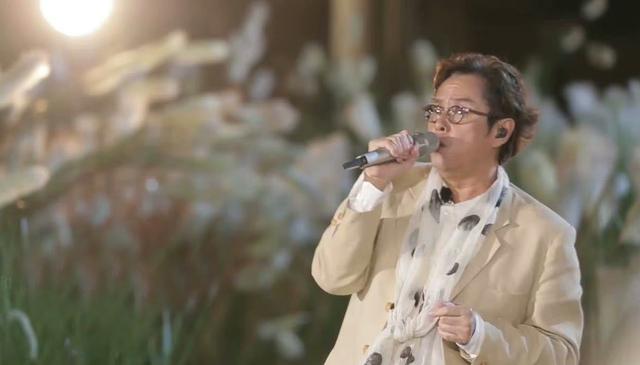 综艺节目创新前沿,打造了很多观众耳熟能详的王牌音综,比如《我是歌手